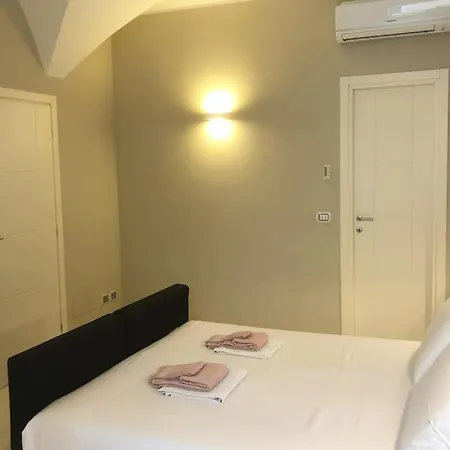 Budello Di Alassio, Ampio Con Box