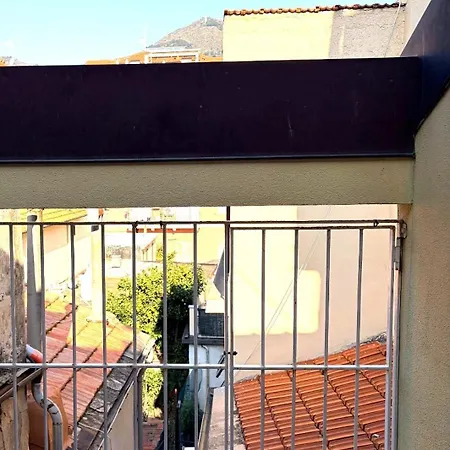 Budello Di Alassio, Ampio Con Box Vicino Al Mare אלסיו