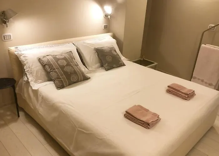 Budello Di Alassio, Ampio Con Box Holiday home Alassio