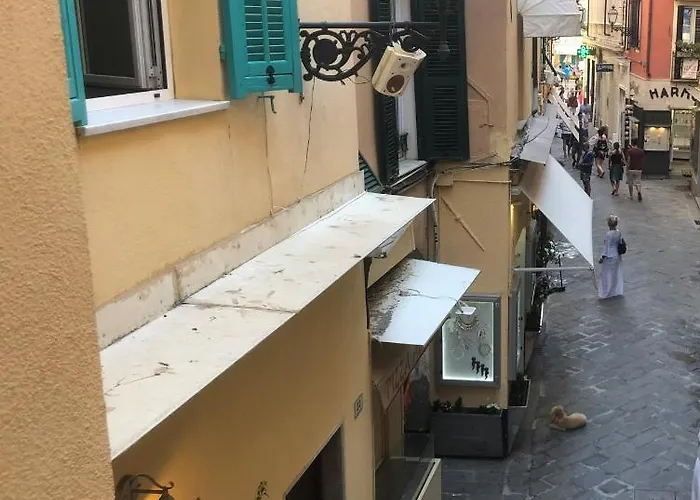 Budello Di Alassio, Ampio Con Box Casa de Férias Alassio