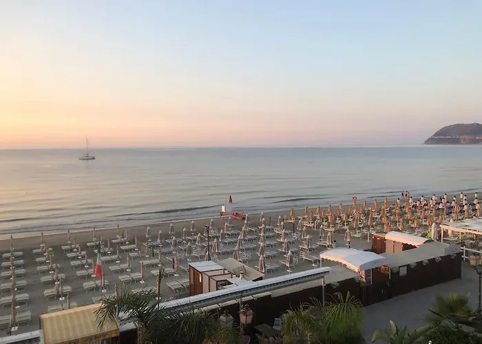 Casa de Férias Budello Di Alassio, Ampio Con Box
