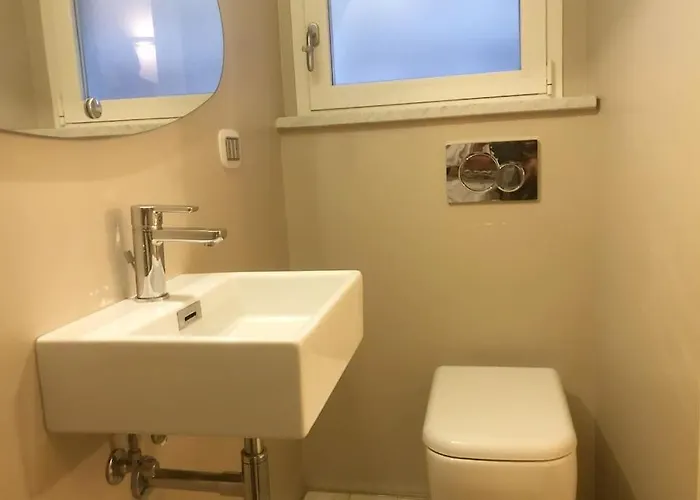 Budello Di Alassio, Ampio Con Box Holiday home